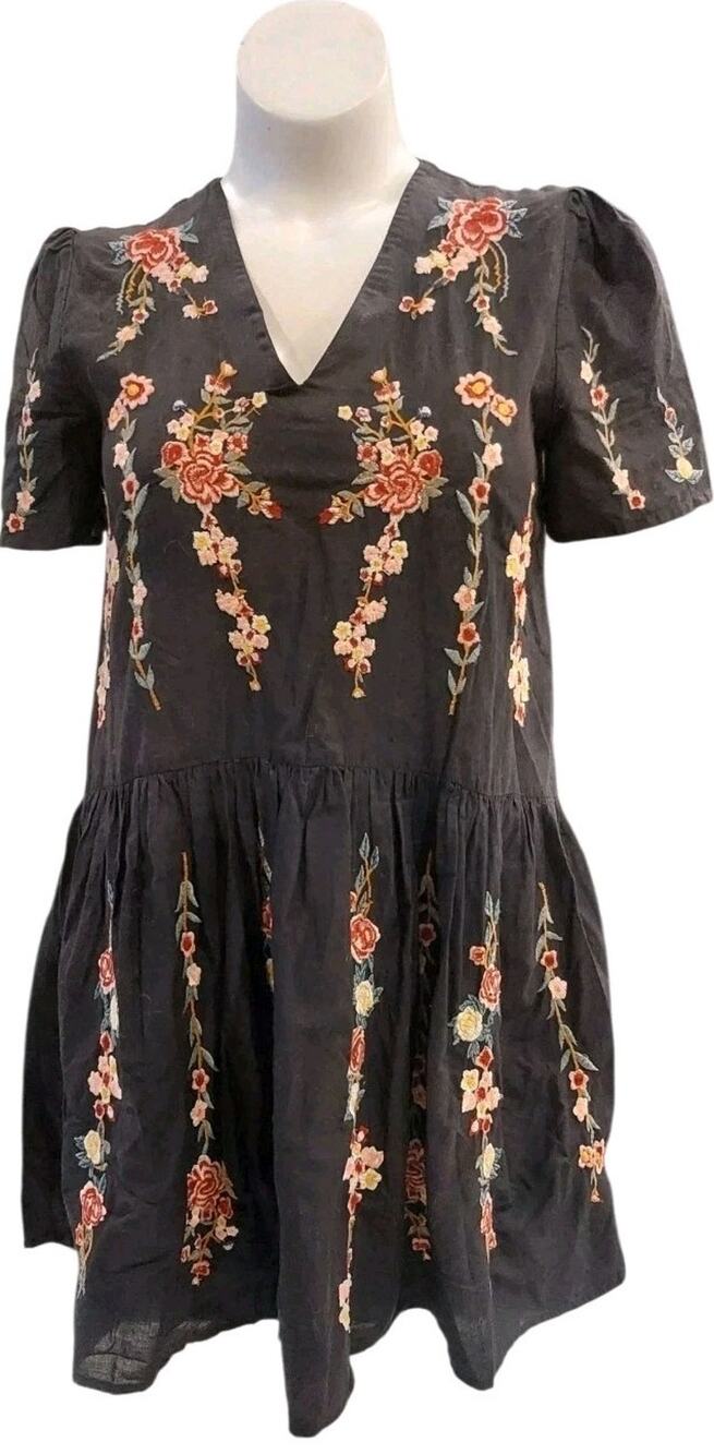 Chelsea &‎ Theodore Women's Black Floral Embroidered Midi Dress Size M
